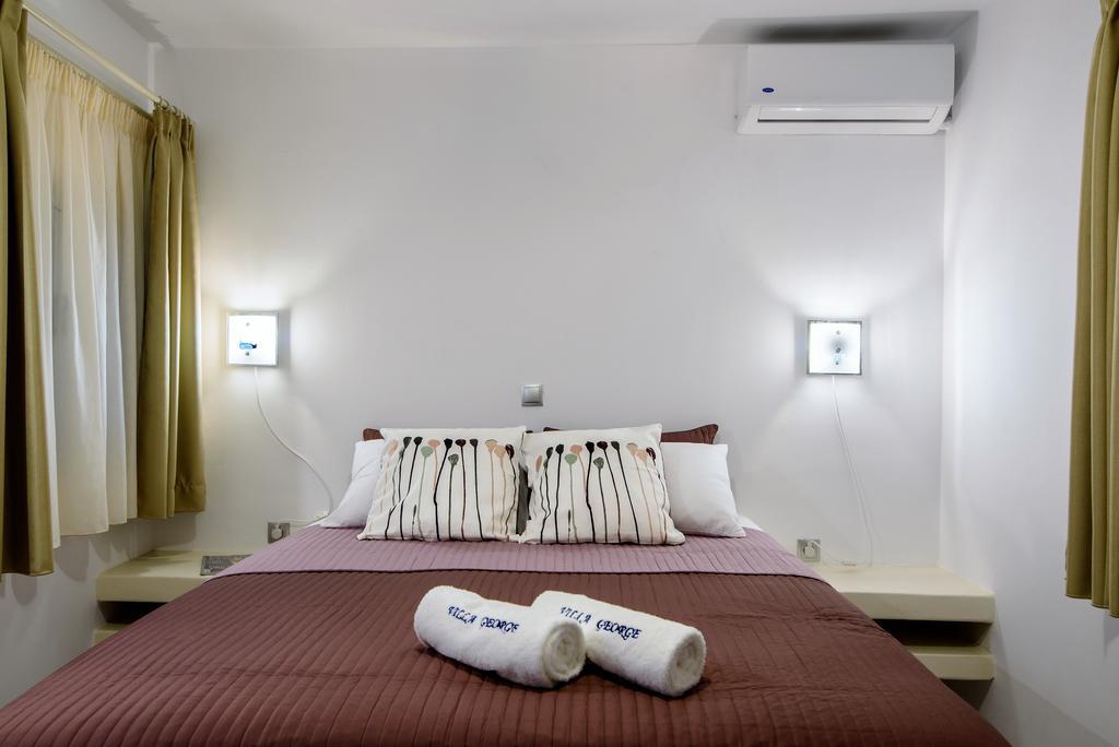 Villa George Santorini Playa de Perivolos Habitación foto